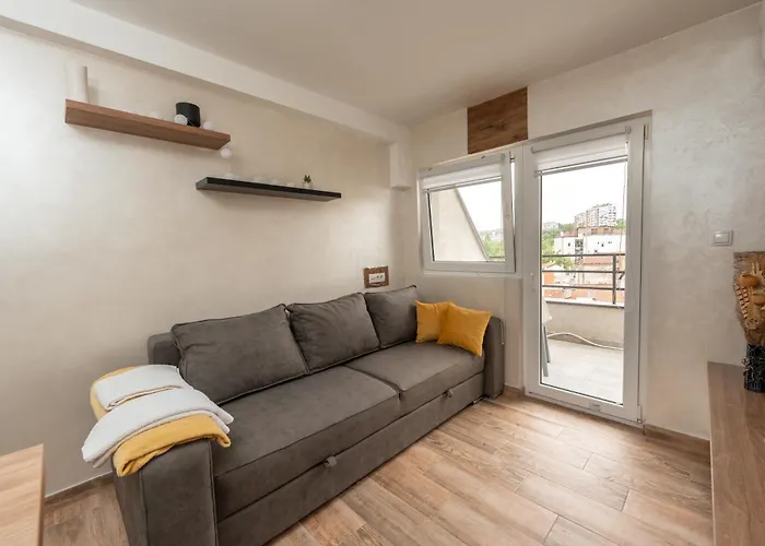 Comanda Luxury Apartments