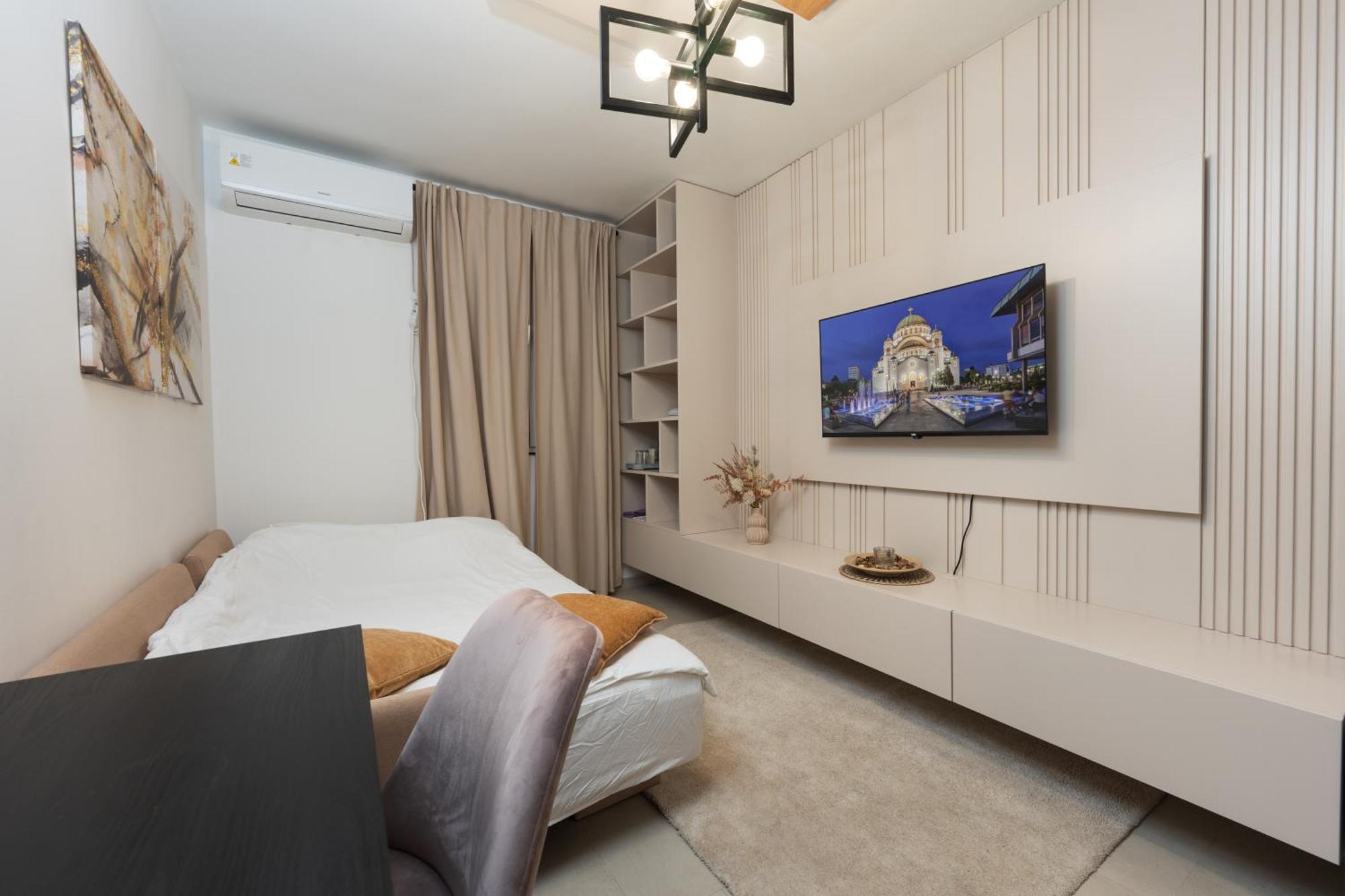 Comanda Luxury * Belgrade