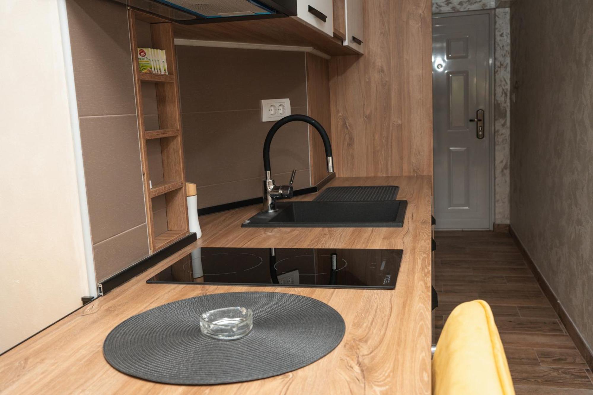 Comanda Luxury Apartment