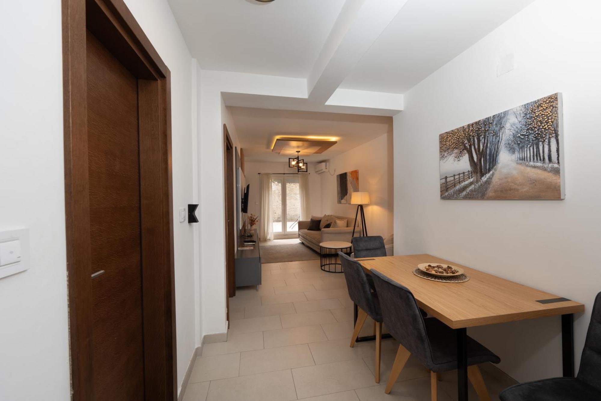 Comanda Luxury